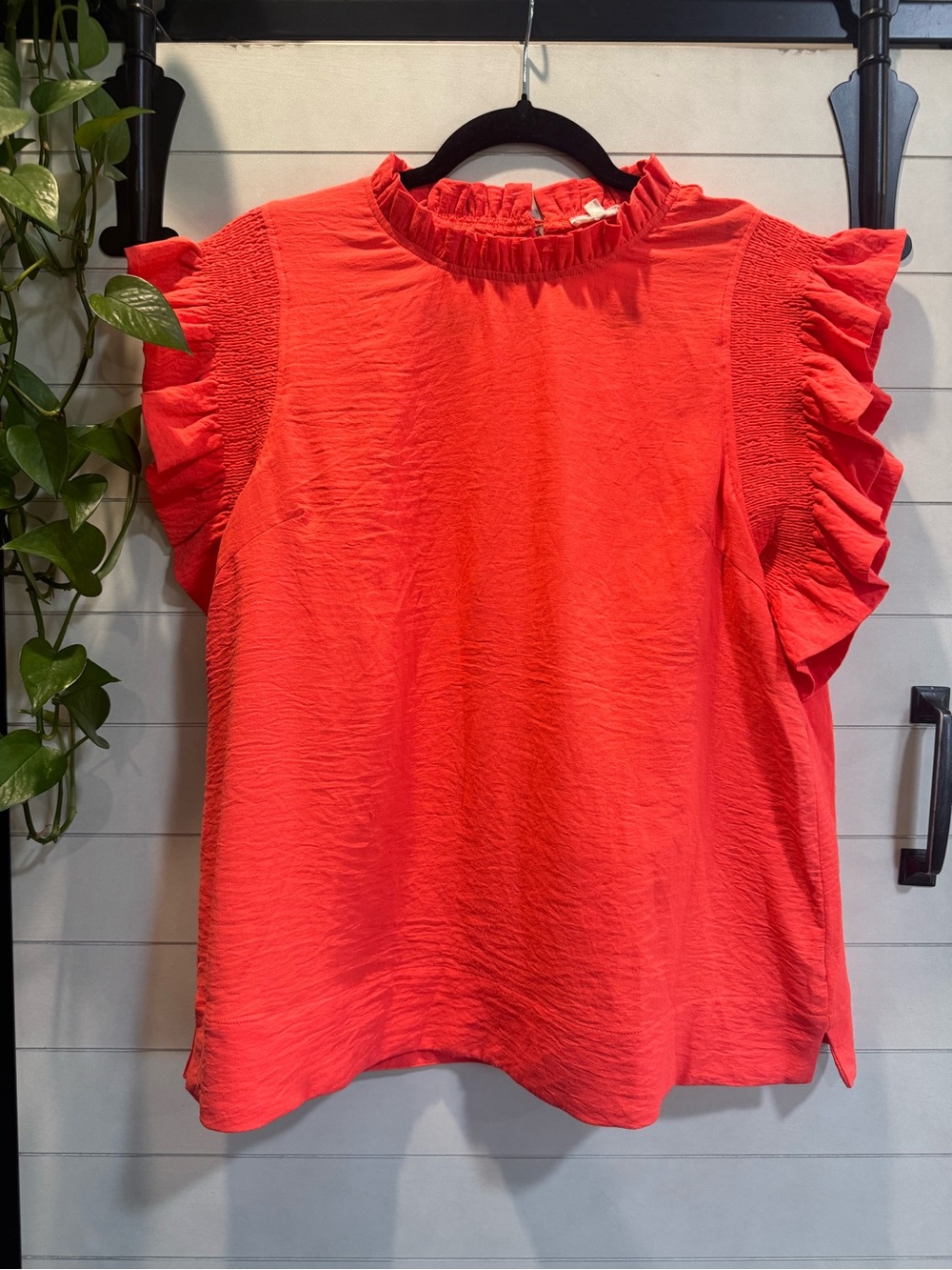 JODIFL Ruffle Sleeve Blouse in Coral Orange